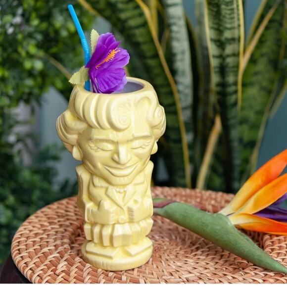Geeki Tiki Golden Girls Rose Cup Mug Glass Yellow 16oz - Picture 1 of 10